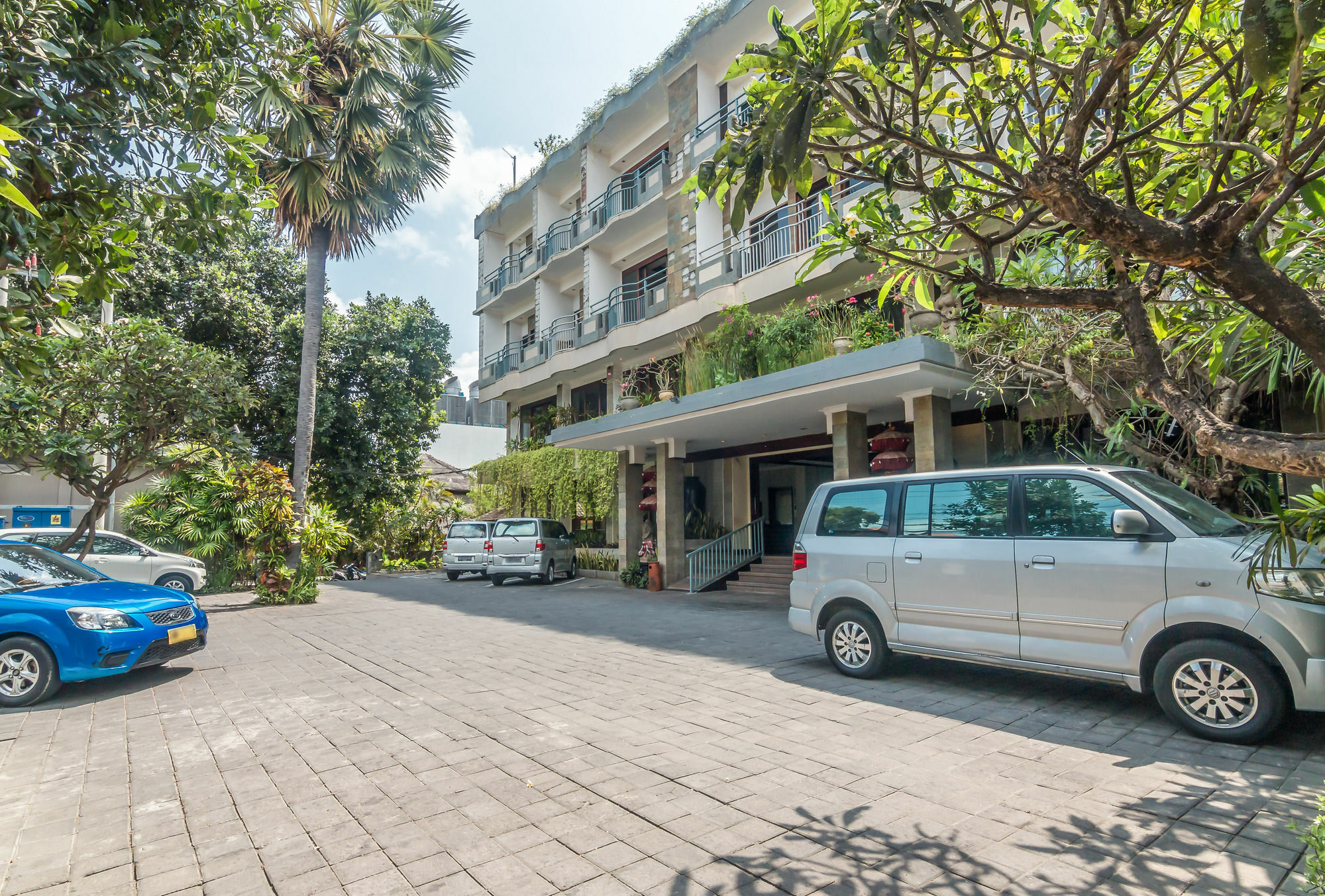 Zen Rooms Legian Melasti Kuta Lombok Exterior foto